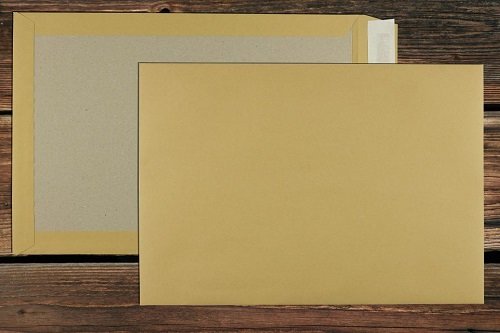 Briefumschläge DIN E4 braun ohne Fenster mit Papprückwand